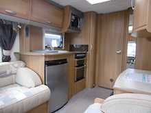 Swift Conqueror 2010 4808