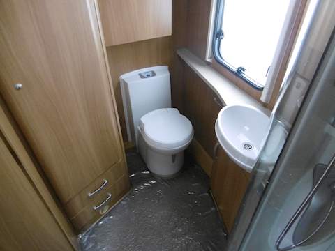 Swift Conqueror 480 - U536