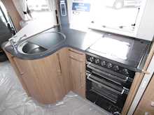 Autotrail Frontier 2014 Dakota10