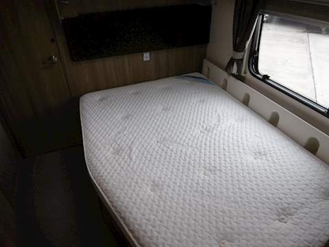 Swift Conqueror 570 - U753