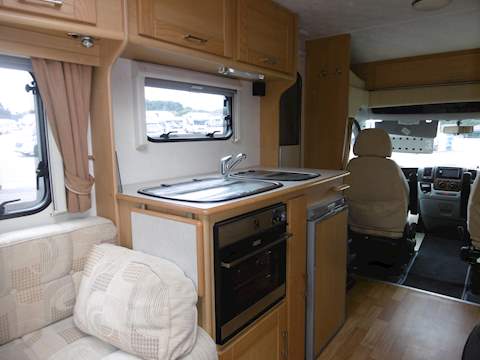 Peugeot Elddis Firestorm 120 - U798
