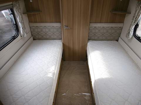 Lunar Clubman SB - U831