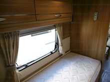 Swift Signature 2013 564 SR T311