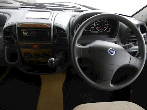 Bessacarr E 725  - U850