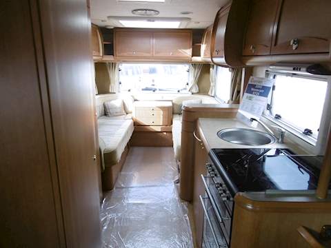 Bessacarr E 725  - U850