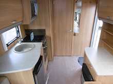 Swift Corniche 2011 15'28