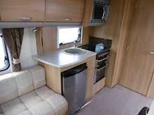Swift Corniche 2011 15'29