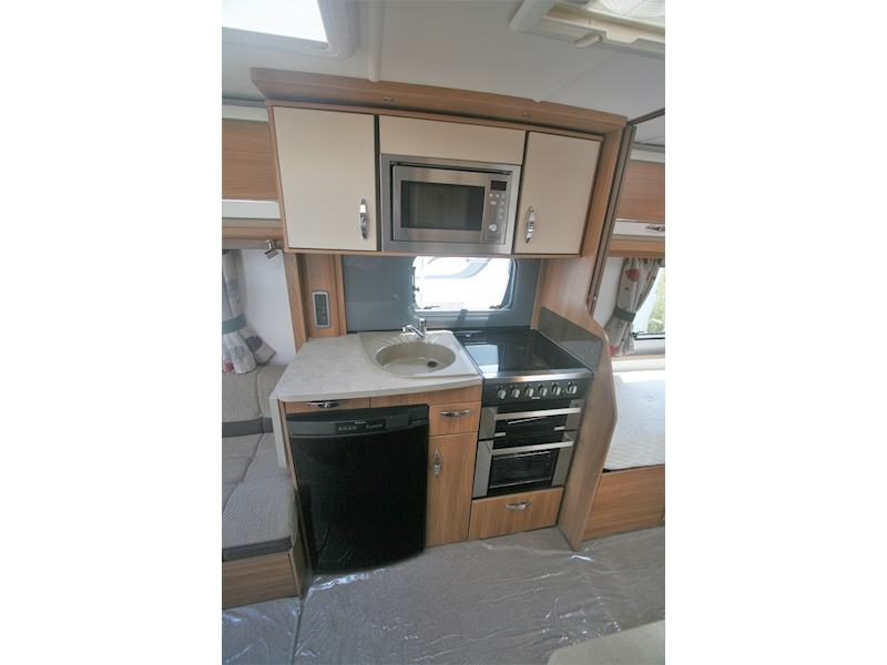 Swift Challenger 2014 565SE - Large 3