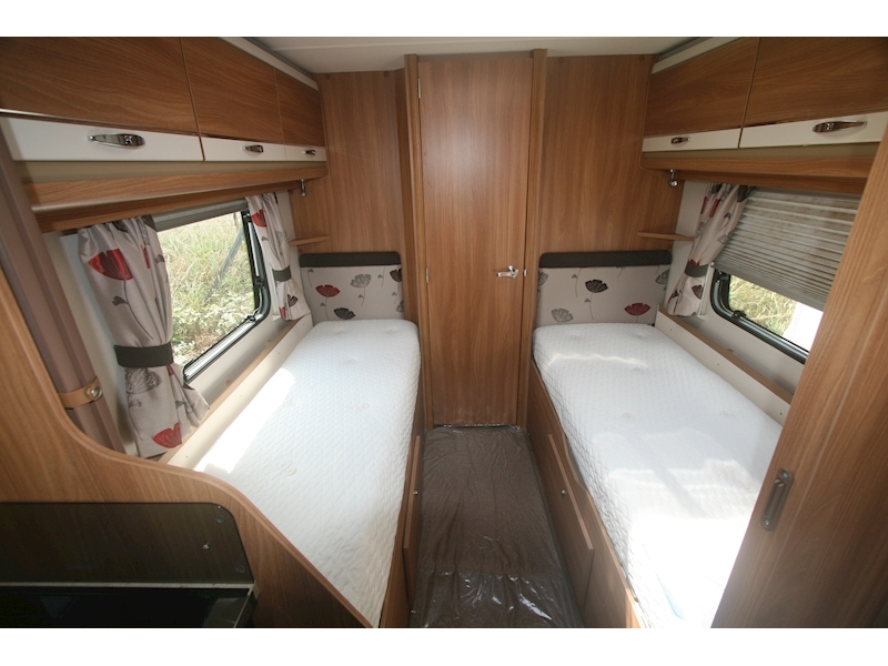 Swift Challenger 2014 565SE - Large 6