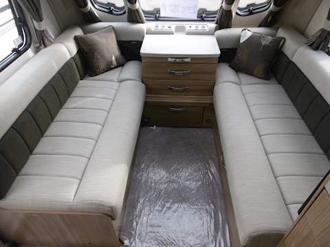 Swift Conqueror 560 - U925