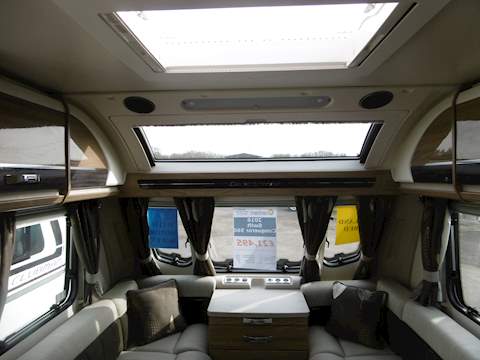 Swift Conqueror 560 - U925