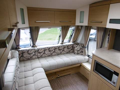Elddis Avante Club 372 - U961