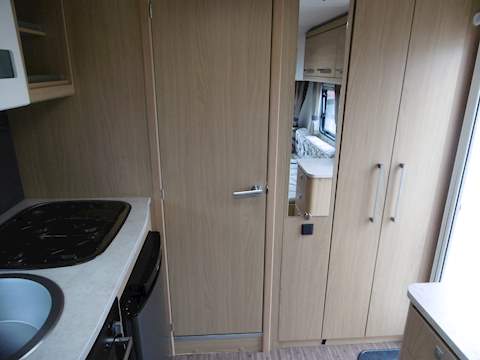 Elddis Avante Club 372 - U961
