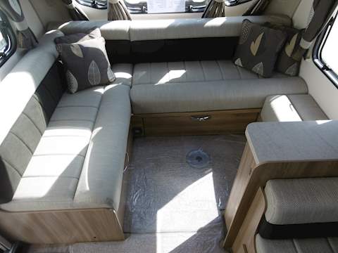 Swift Conqueror 630 - U971