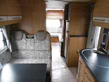 Autotrail Frontier 2011 Scout8