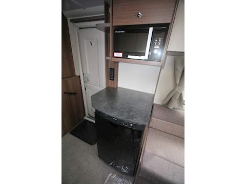 Bailey Phoenix 420 - U990