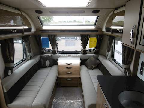 Swift Conqueror 580 - U992