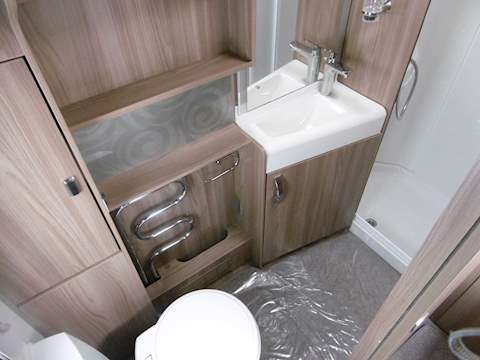 Swift Conqueror 580 - U992
