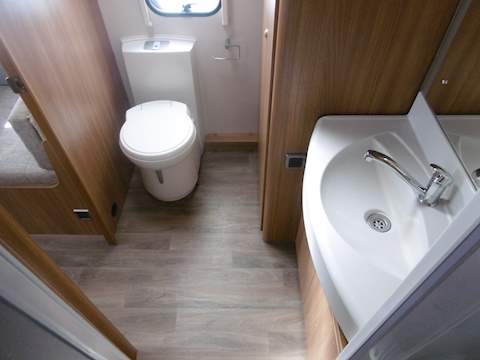 Swift Fairway 524 - U993