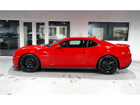 Chevrolet 2015 Chevrolet Camaro ZL1 - Factory Supercharged 6.2 LSA - Facelift - Left Hand Drive