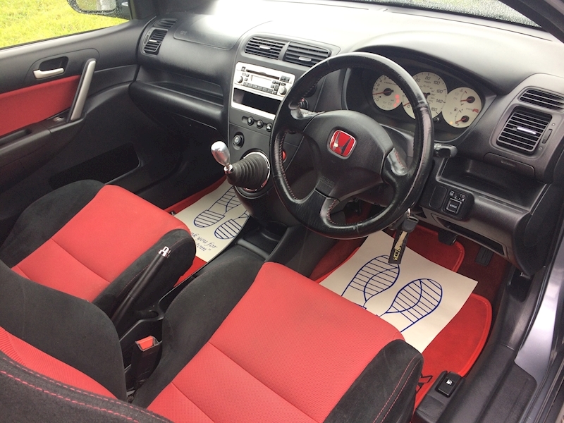 Honda 2.0 i-VTEC Type R Hatchback 3dr Petrol Manual (212 g/km, 197 bhp)