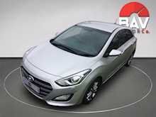Hyundai 1.6 CRDi Blue Drive Premium Hatchback 5dr Diesel Manual (102 g/km, 134 bhp)