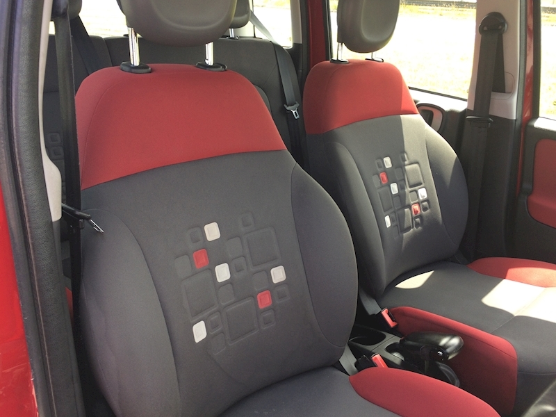 Fiat 1.2 8v Lounge Hatchback 5dr Petrol Manual (EU5) (69 bhp)