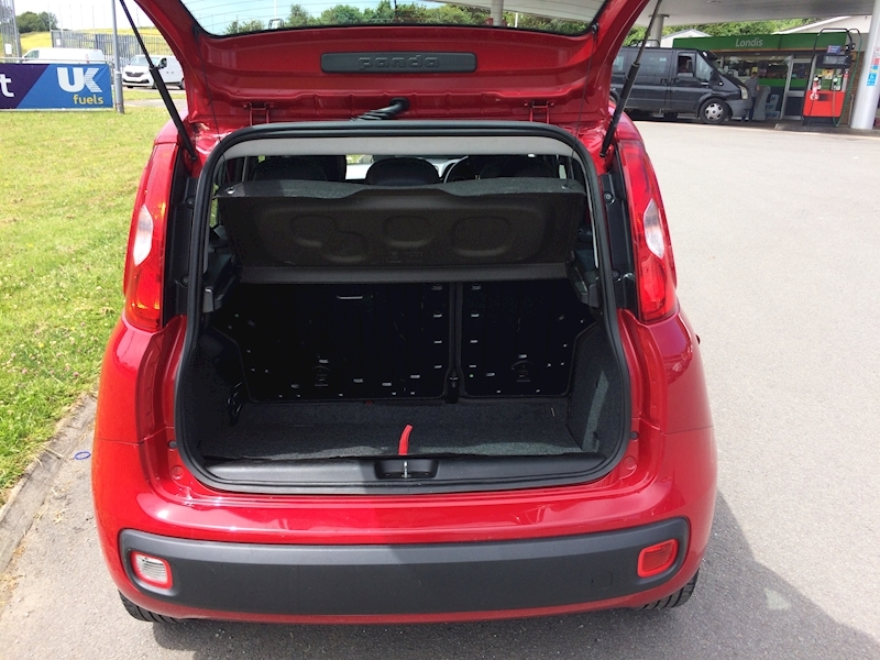 Fiat 1.2 8v Lounge Hatchback 5dr Petrol Manual (EU5) (69 bhp)