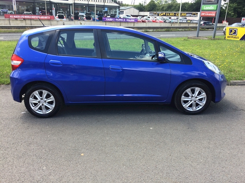 Honda 1.4 i-VTEC ES Hatchback 5dr Petrol CVT (125 g/km, 98 bhp)