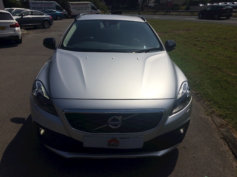 Volvo 1.6 D2 Lux Hatchback 5dr Diesel Powershift (s/s) (108 g/km, 115 bhp)