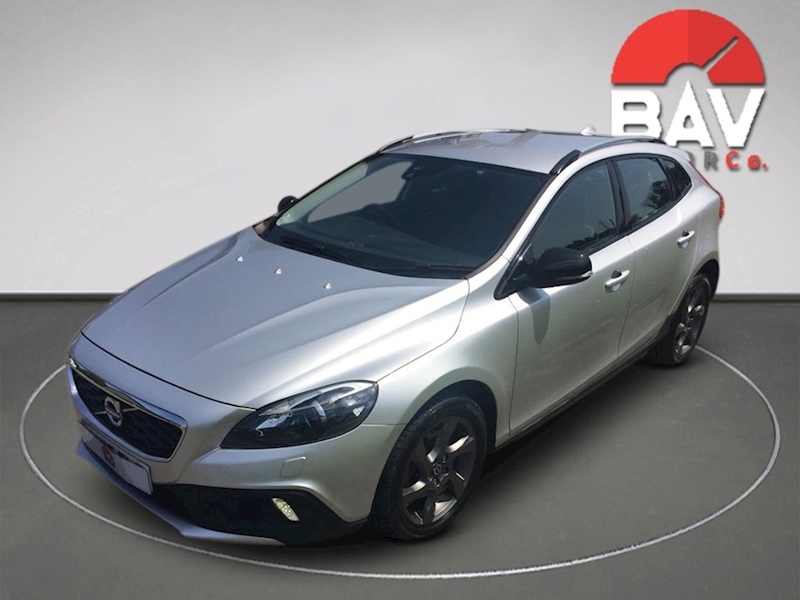 Volvo 1.6 D2 Lux Hatchback 5dr Diesel Powershift (s/s) (108 g/km, 115 bhp)