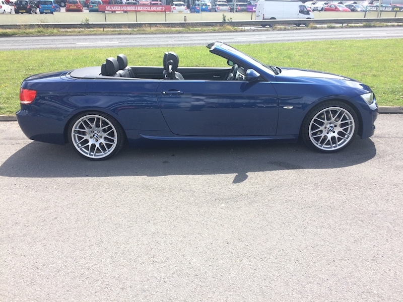 BMW 3.0 325i M Sport Convertible 2dr Petrol Automatic (187 g/km, 218 bhp)