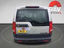 Land Rover 2.7 TD V6 HSE SUV 5dr Diesel Automatic (275 g/km, 190 bhp)