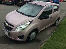 Chevrolet 1.0 + Hatchback 5dr Petrol Manual (119 g/km, 67 bhp)