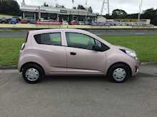 Chevrolet 1.0 + Hatchback 5dr Petrol Manual (119 g/km, 67 bhp)