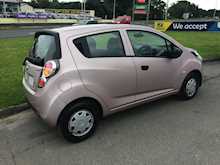 Chevrolet 1.0 + Hatchback 5dr Petrol Manual (119 g/km, 67 bhp)