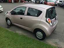 Chevrolet 1.0 + Hatchback 5dr Petrol Manual (119 g/km, 67 bhp)