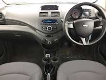 Chevrolet 1.0 + Hatchback 5dr Petrol Manual (119 g/km, 67 bhp)