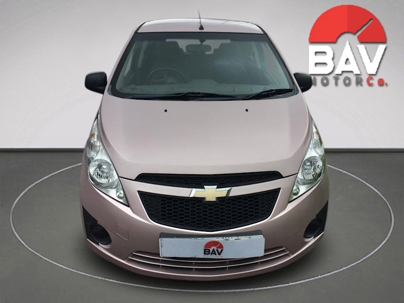 Chevrolet 1.0 + Hatchback 5dr Petrol Manual (119 g/km, 67 bhp)