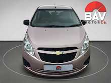 Chevrolet 1.0 + Hatchback 5dr Petrol Manual (119 g/km, 67 bhp)