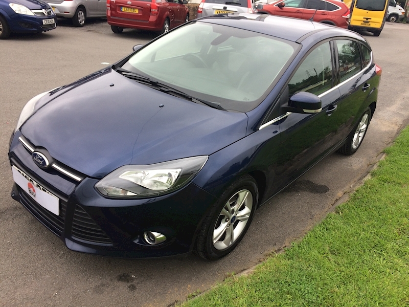 Used 2013 Ford 1.0 SCTi EcoBoost Zetec Hatchback 5dr Petrol Manual (109 ...