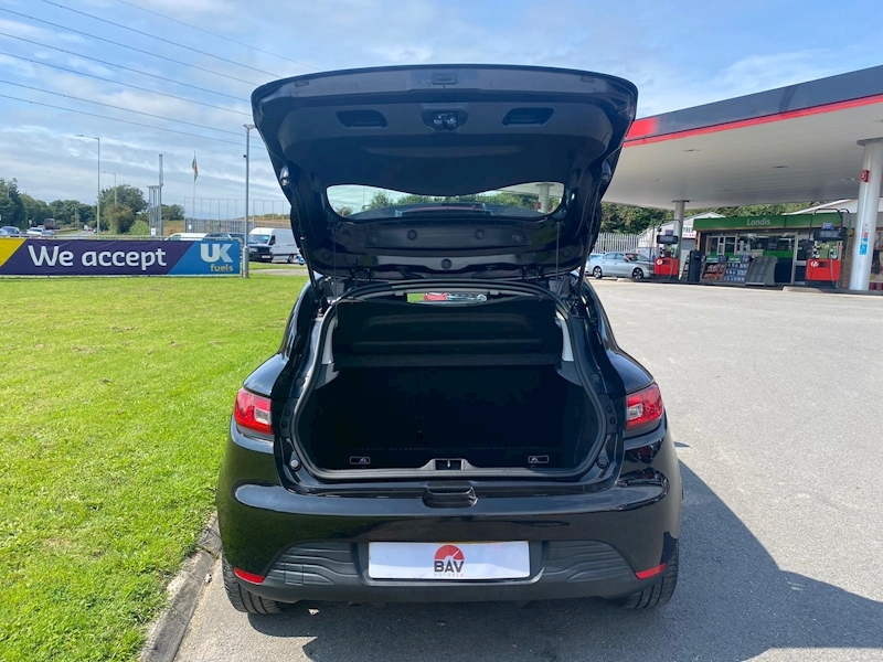 Renault 1.5 dCi ENERGY Expression + Hatchback 5dr Diesel Manual (s/s) (90 g/km, 90 bhp)