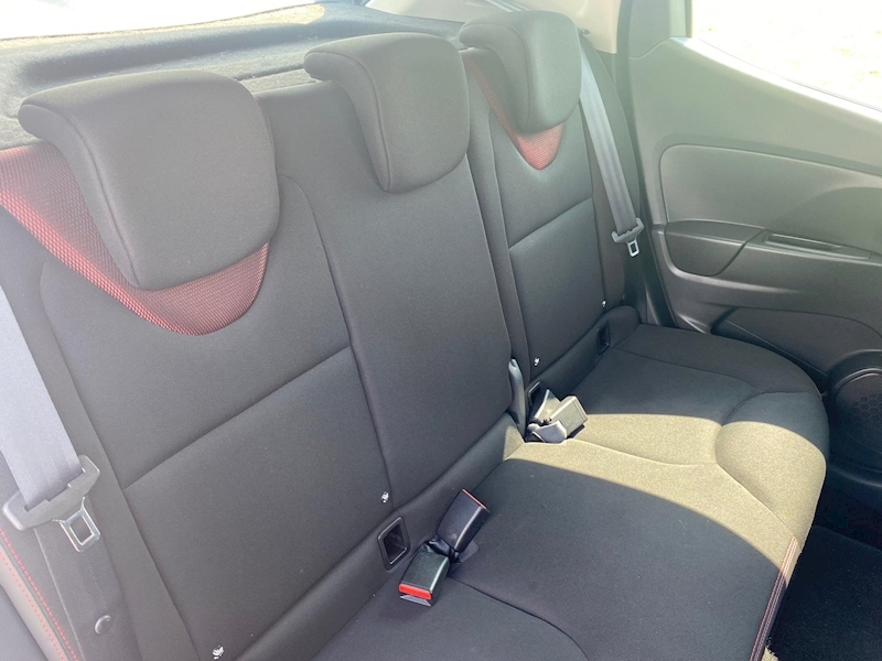 Renault 1.5 dCi ENERGY Expression + Hatchback 5dr Diesel Manual (s/s) (90 g/km, 90 bhp)