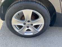 Renault 1.5 dCi ENERGY Expression + Hatchback 5dr Diesel Manual (s/s) (90 g/km, 90 bhp)