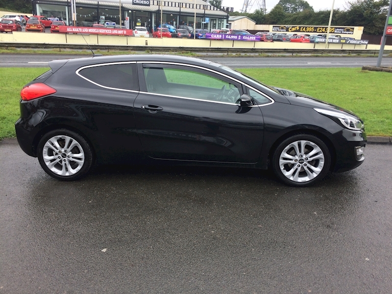 Kia 1.6 CRDi SE Hatchback 3dr Diesel Manual (s/s) ISG (112 g/km, 126 bhp)