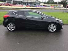 Kia 1.6 CRDi SE Hatchback 3dr Diesel Manual (s/s) ISG (112 g/km, 126 bhp)