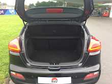 Kia 1.6 CRDi SE Hatchback 3dr Diesel Manual (s/s) ISG (112 g/km, 126 bhp)