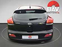 Kia 1.6 CRDi SE Hatchback 3dr Diesel Manual (s/s) ISG (112 g/km, 126 bhp)