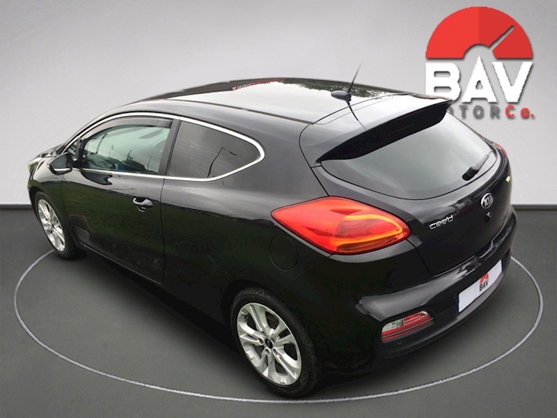 Kia 1.6 CRDi SE Hatchback 3dr Diesel Manual (s/s) ISG (112 g/km, 126 bhp)