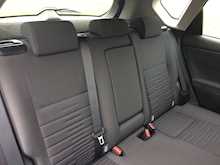 Toyota 1.2 VVT-i Business Edition Hatchback 5dr Petrol (s/s) (116 ps)